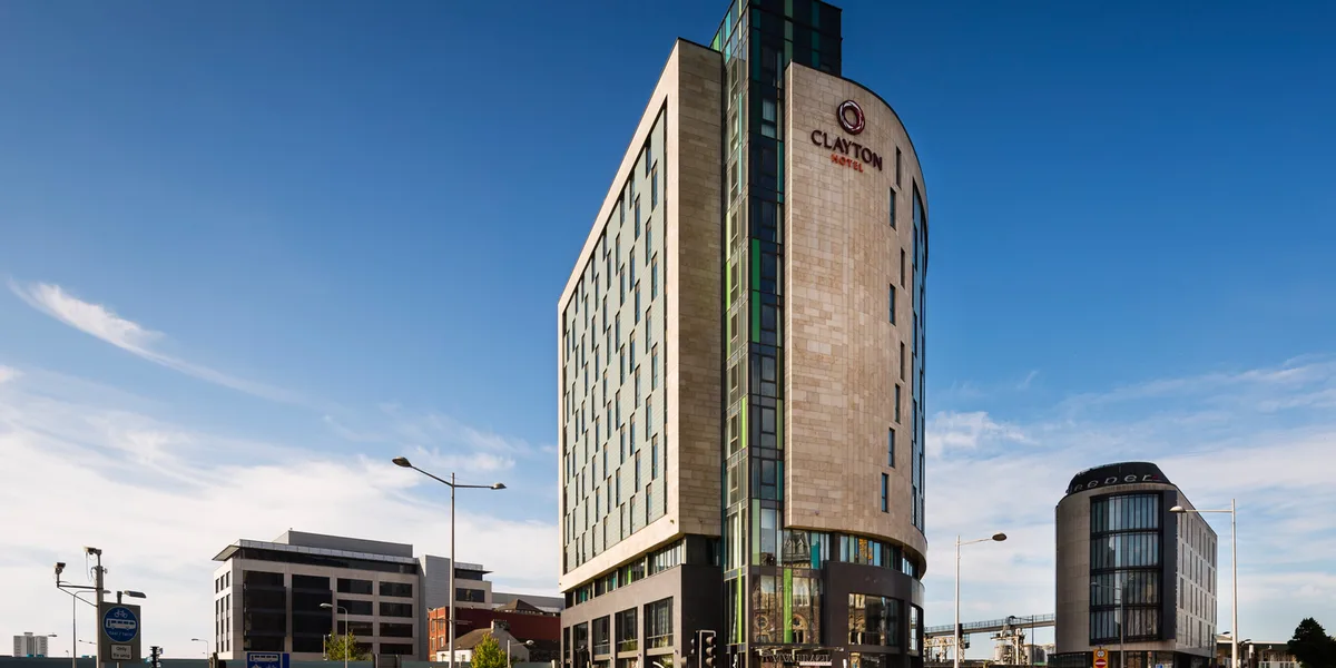 Clayton Hotel Cardiff — 3