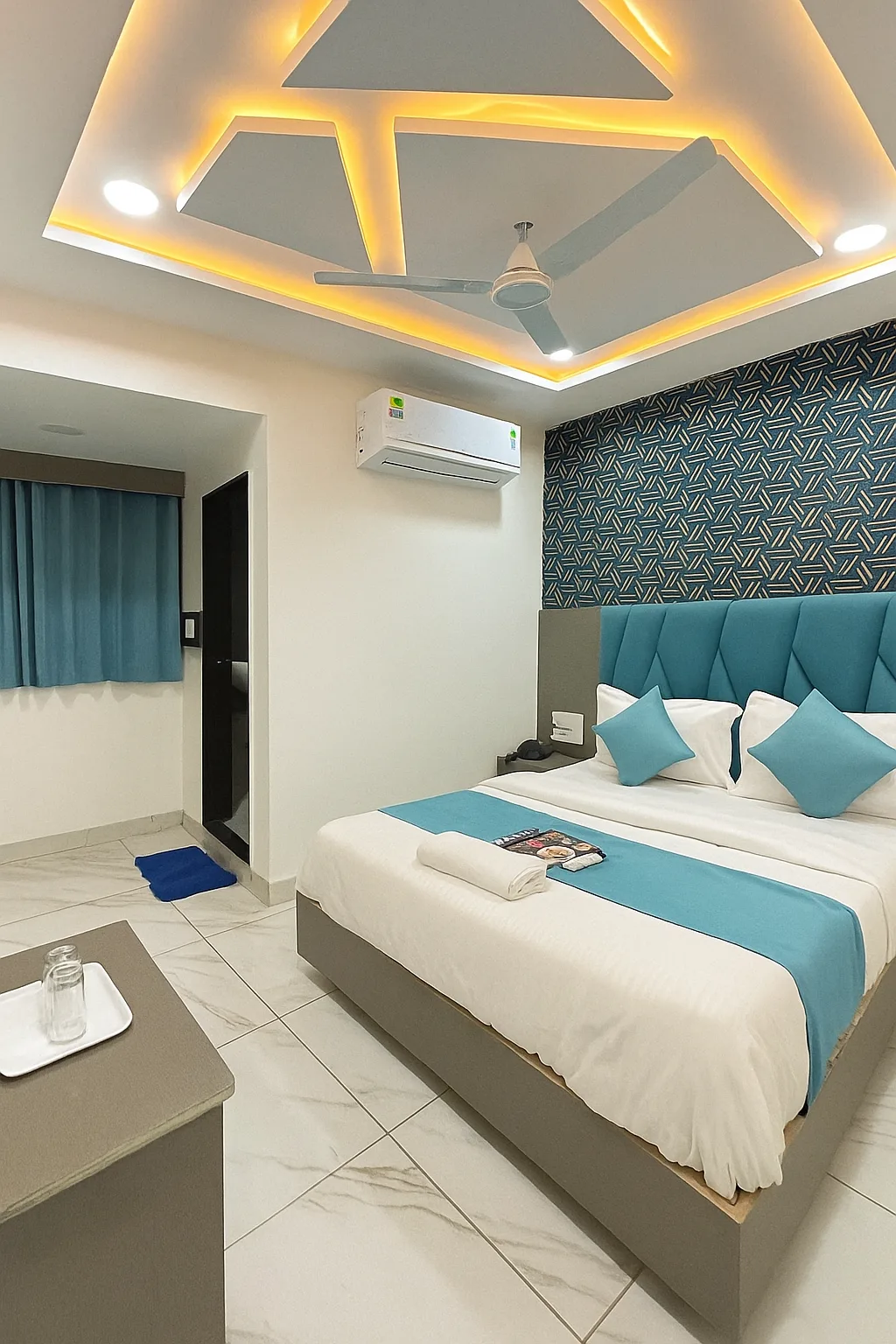 HOTEL THE PACIFIC — 3