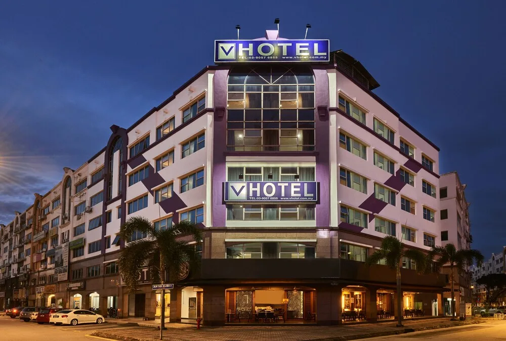 V Hotel Kuala Lumpur — 3