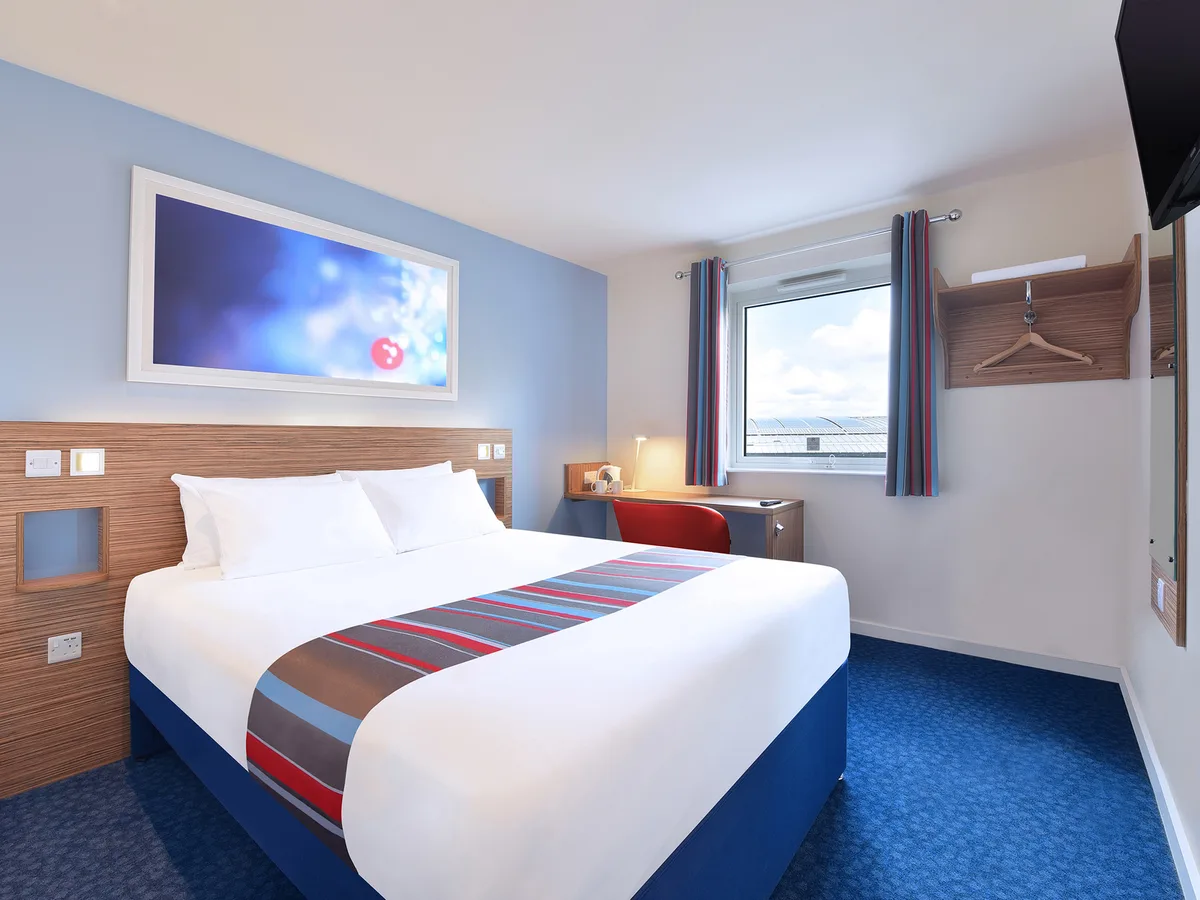 Travelodge Manchester Sale — 3