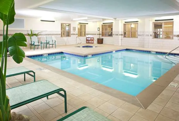 Country Inn & Suites by Radisson, Knoxville at Cedar Bluff, TN — 3