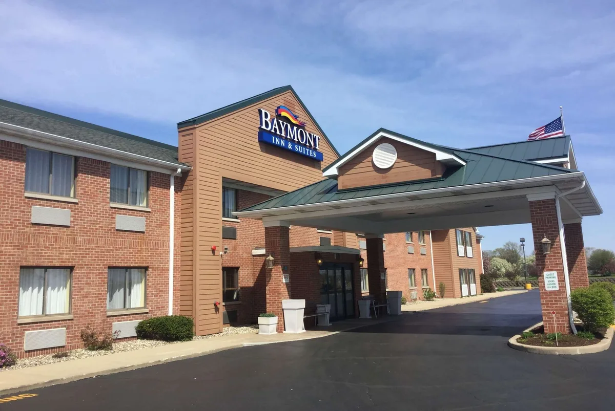 Baymont by Wyndham Mishawaka South Bend Area — 2