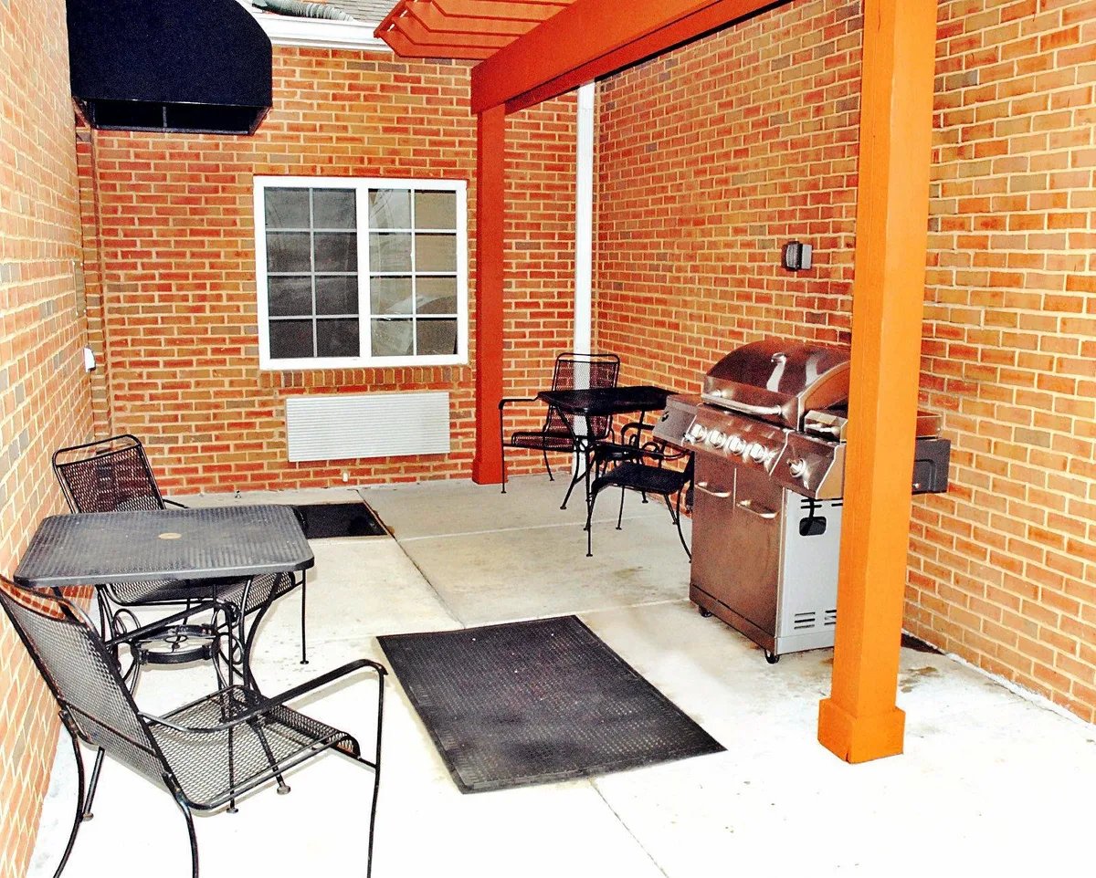 Birch Hill Suites South Bend — 3