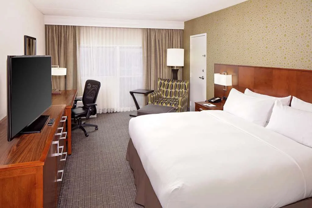 DoubleTree by Hilton Hotel South Bend — 3