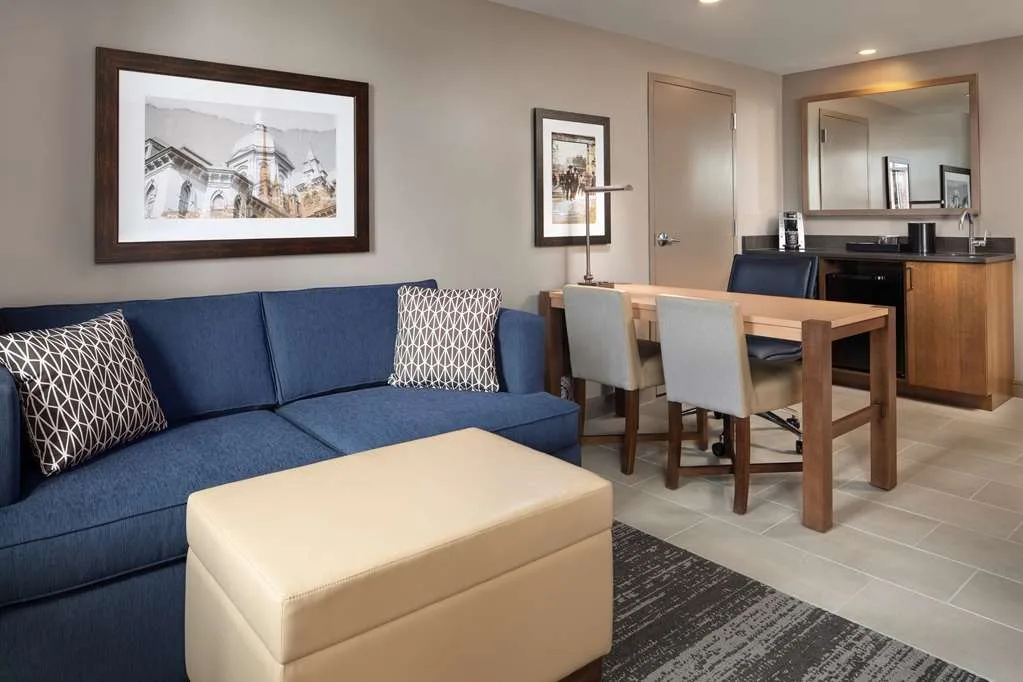 Embassy Suites by Hilton South Bend at Notre Dame — 2