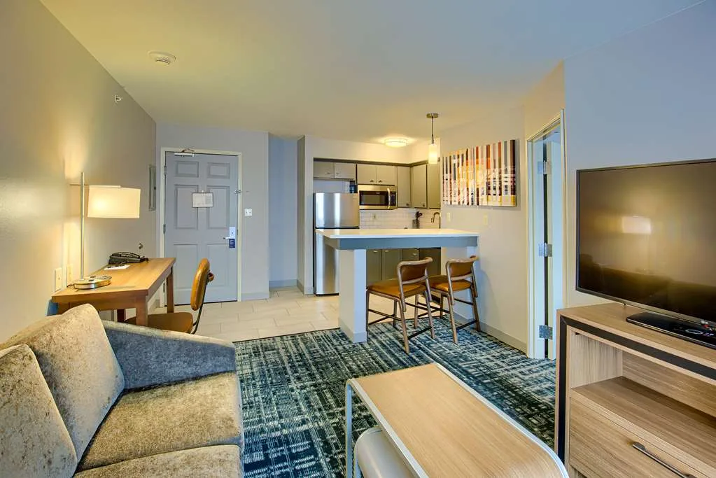 Homewood Suites By Hilton South Bend Notre Dame Area — 2