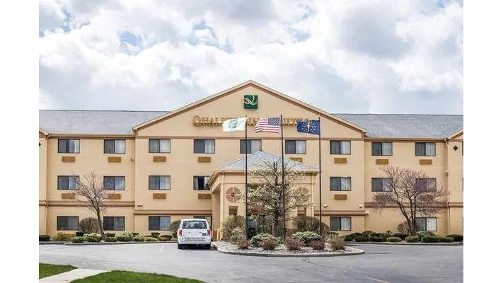 Quality Inn & Suites South Bend Airport — 3
