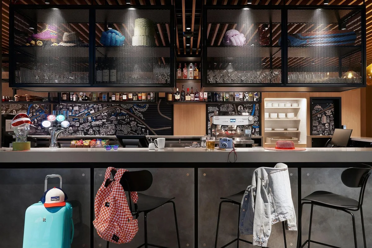 Moxy Manchester City Centre — 3