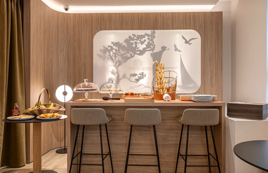 Dantan Hotel — 2
