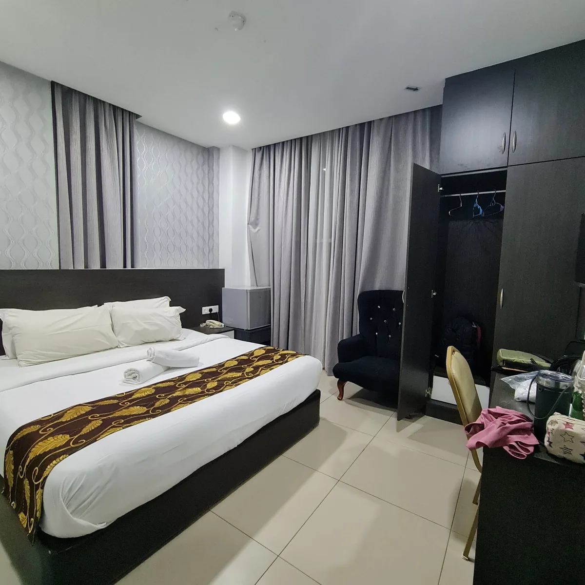 D'Metro Hotel — 2