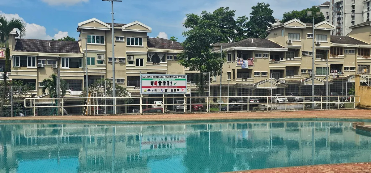 HOMESTAY MAHLIGAI VIEW SHAH ALAM — 2