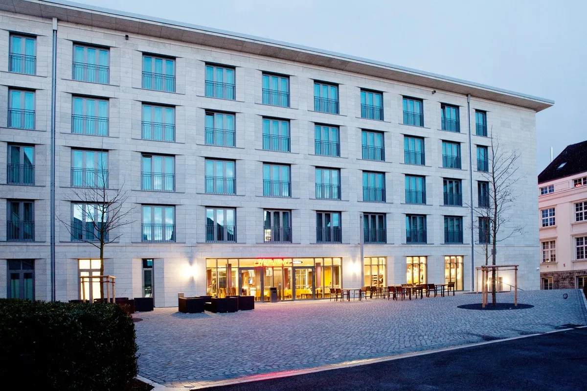 Hampton by Hilton Dortmund Phoenix See — 3