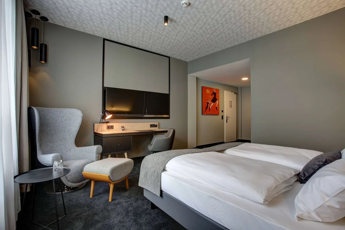 Vienna House Easy by Wyndham Dortmund — 3