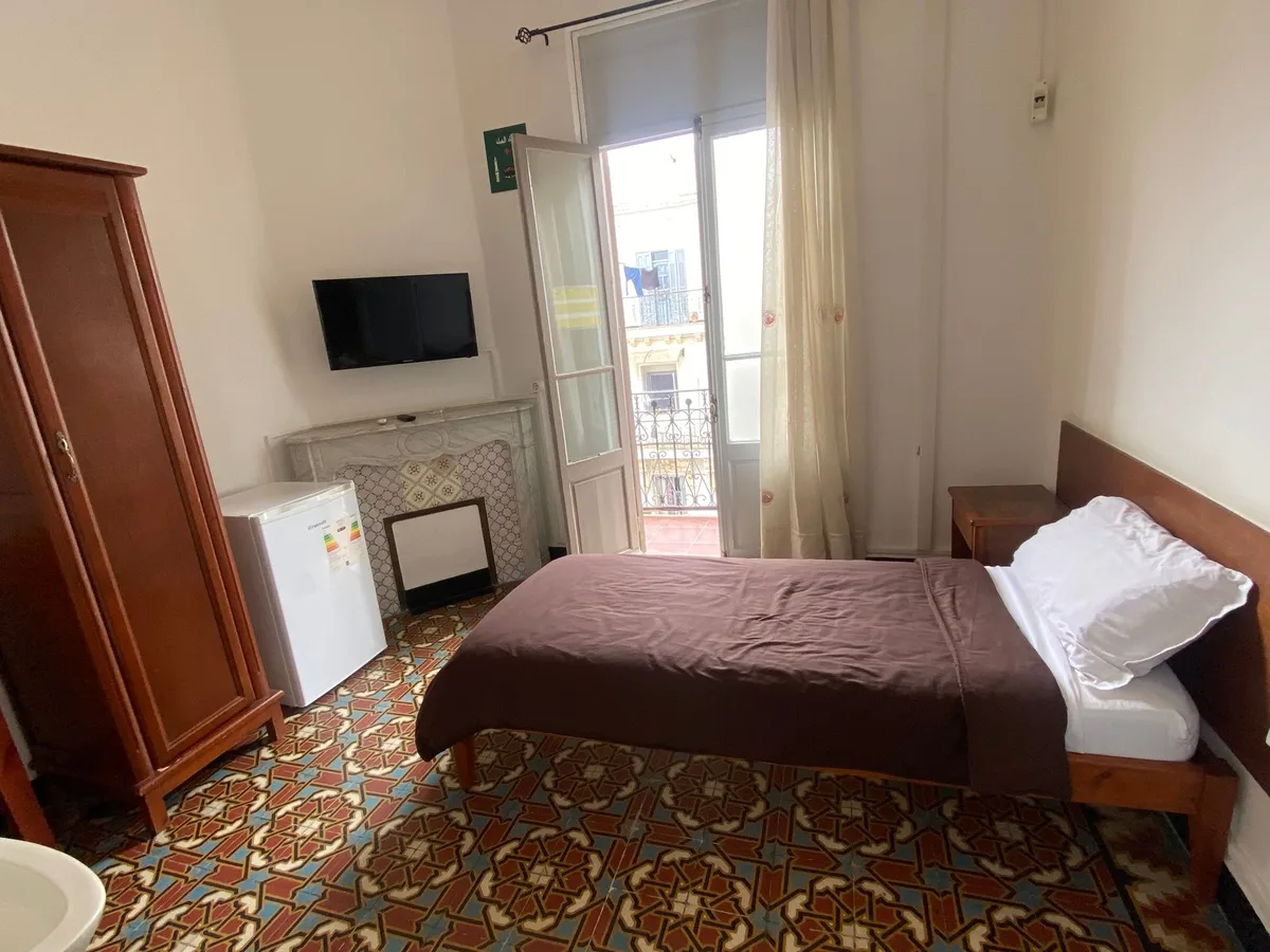 Nelson Hotel — 3