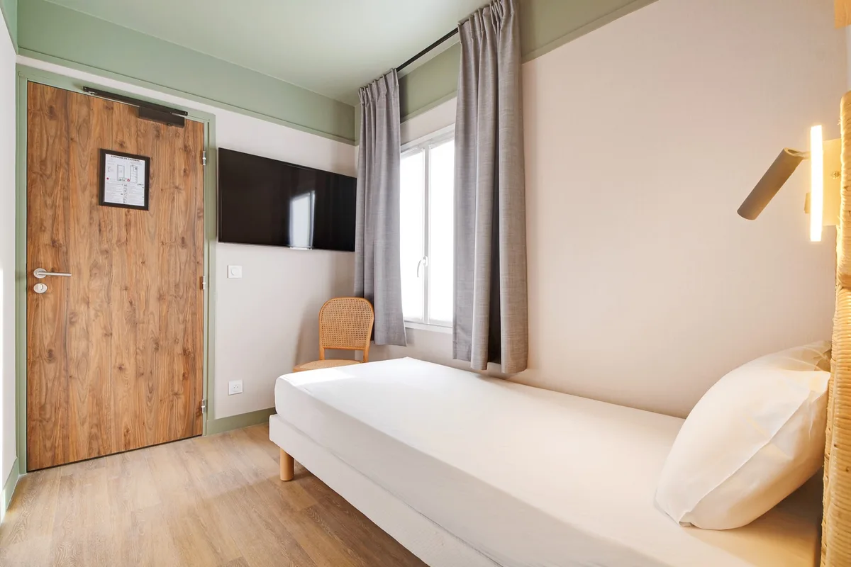 Hôtel Cocoon — 3