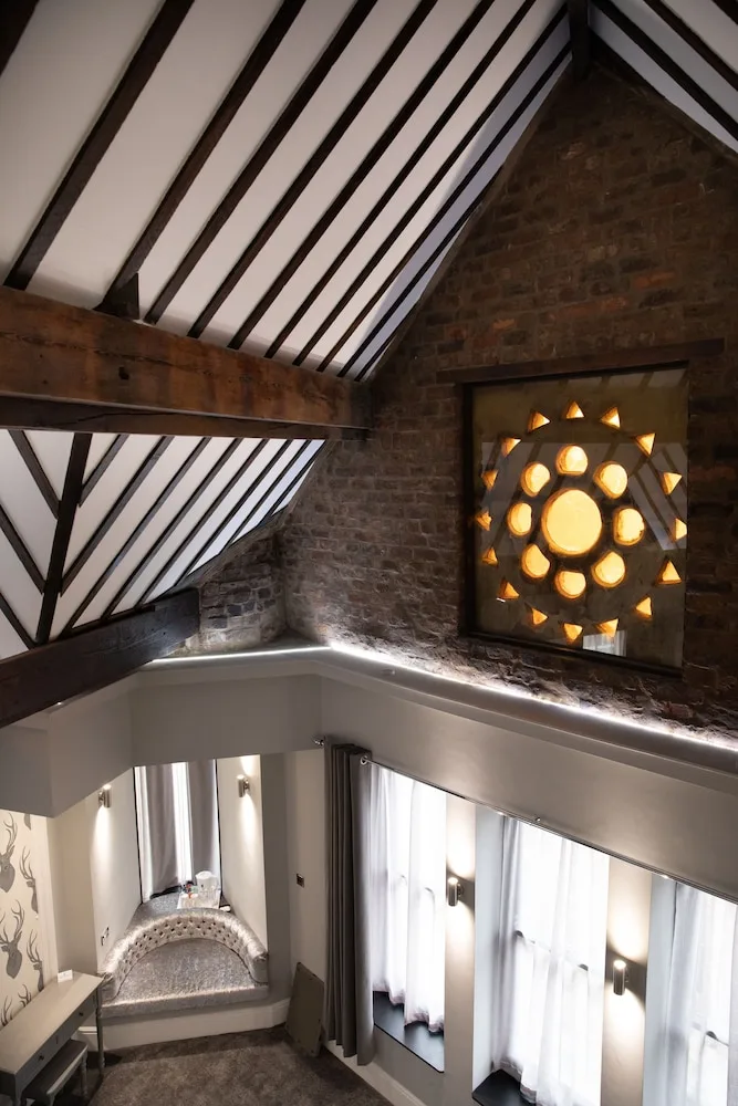 The Glebe Hotel — 3