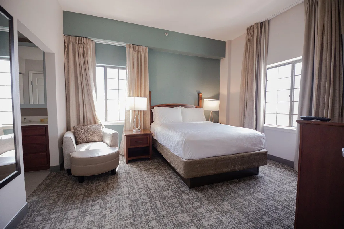 Sonesta ES Suites Baton Rouge University at Southgate — 3