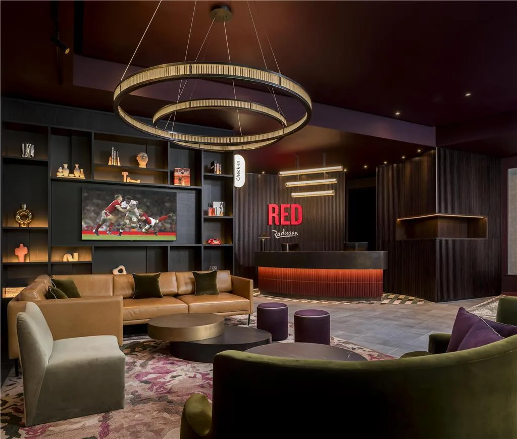 Radisson RED London Twickenham — 3