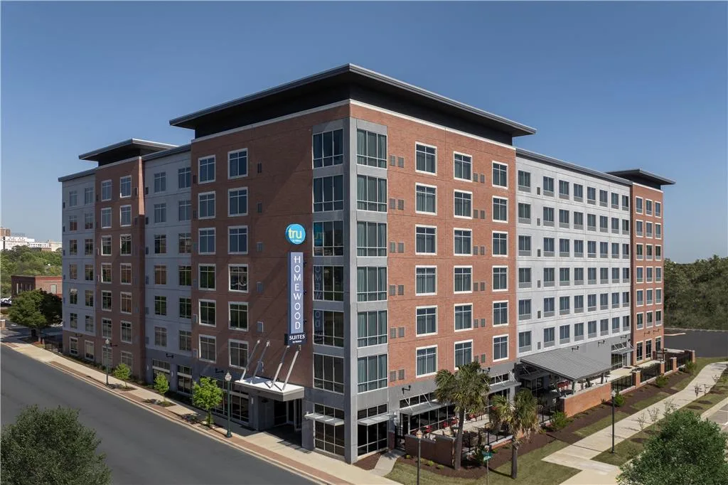 Tru by Hilton Columbia Downtown — 3