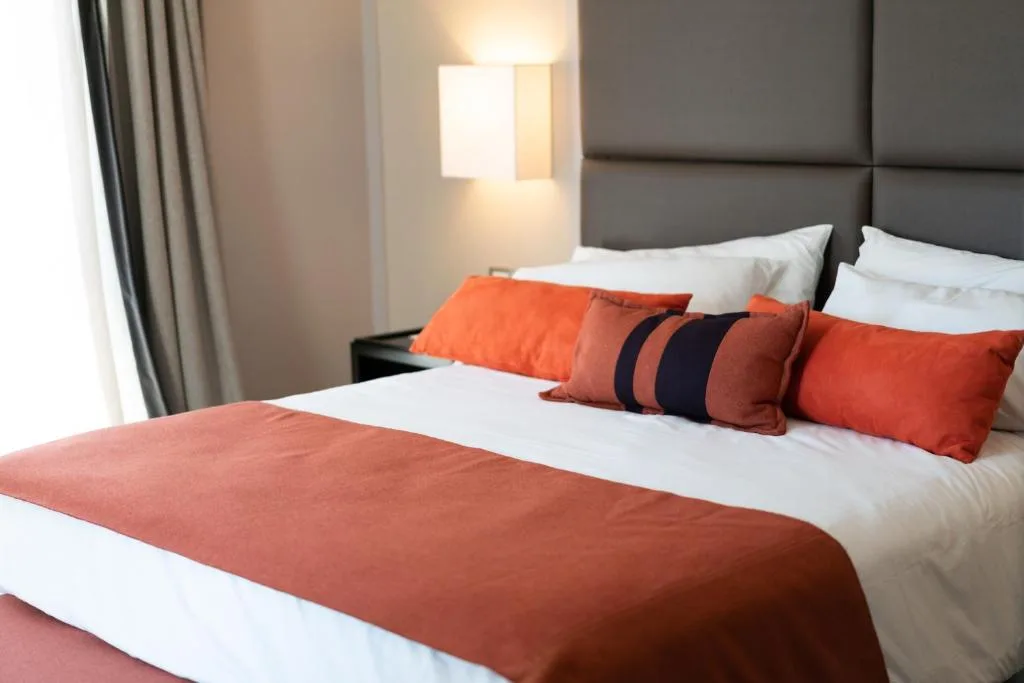 Carles Hotel — 4