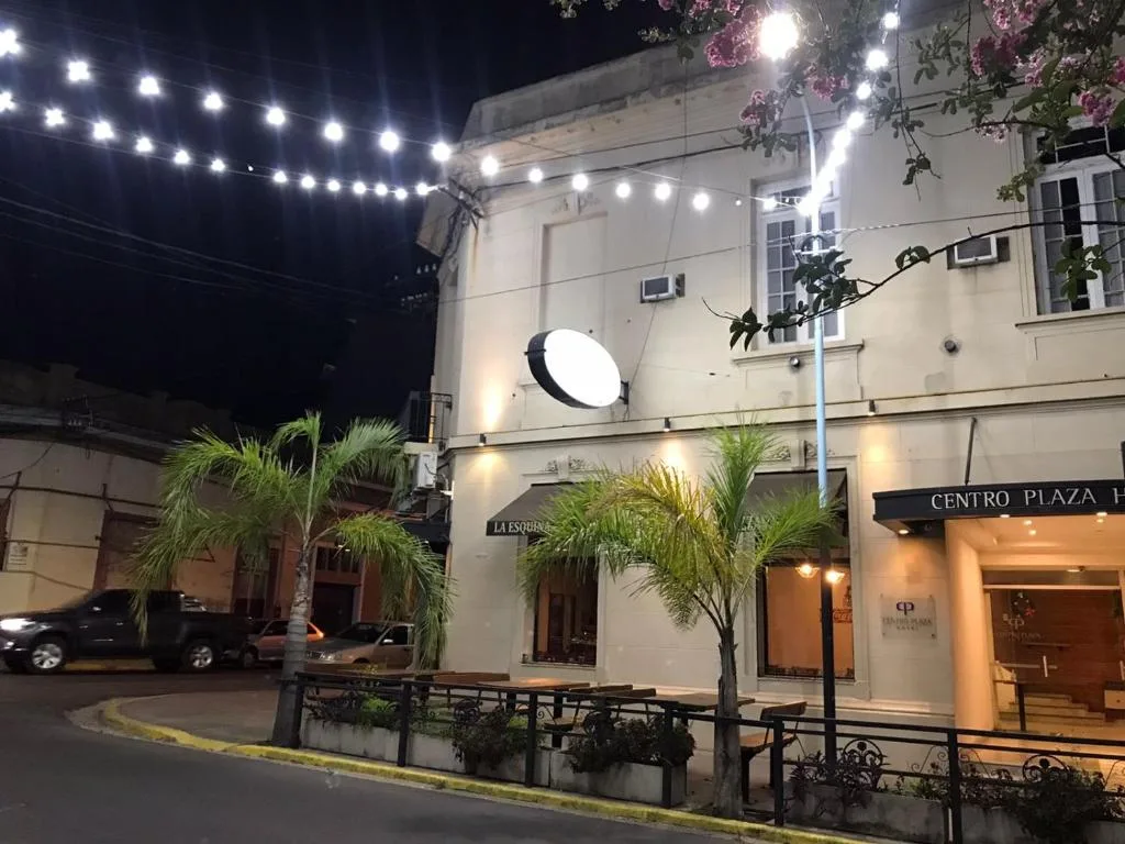 Centro Plaza Hotel