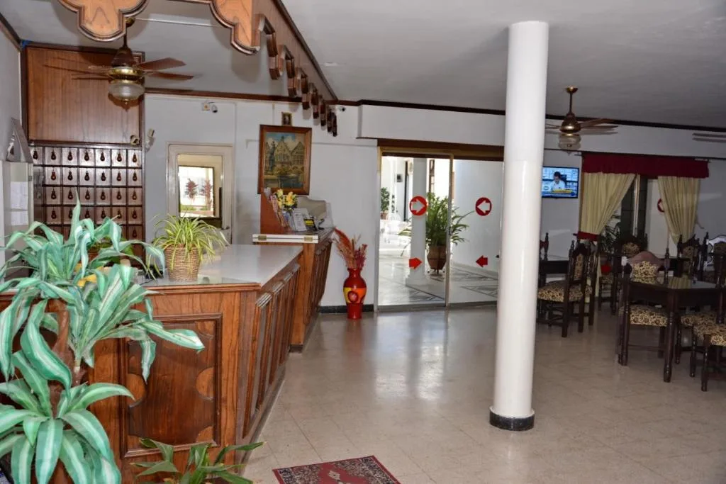 Hotel Alemán — 4