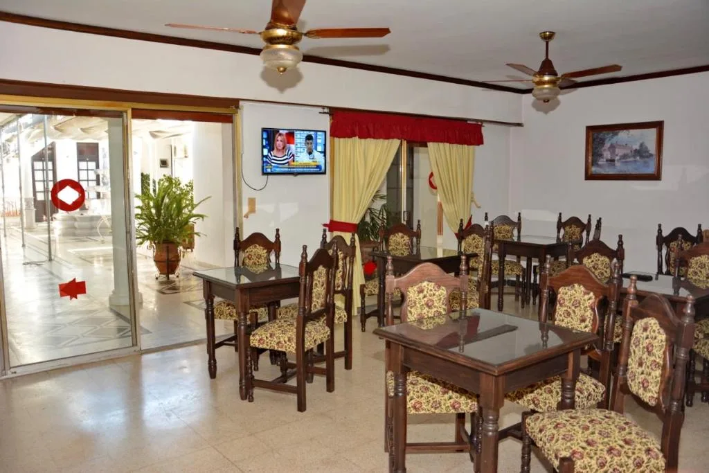 Hotel Alemán — 5