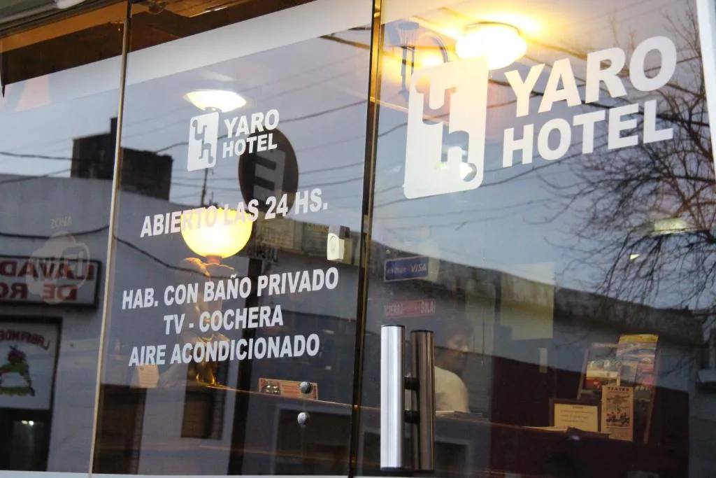 Hotel Yaro