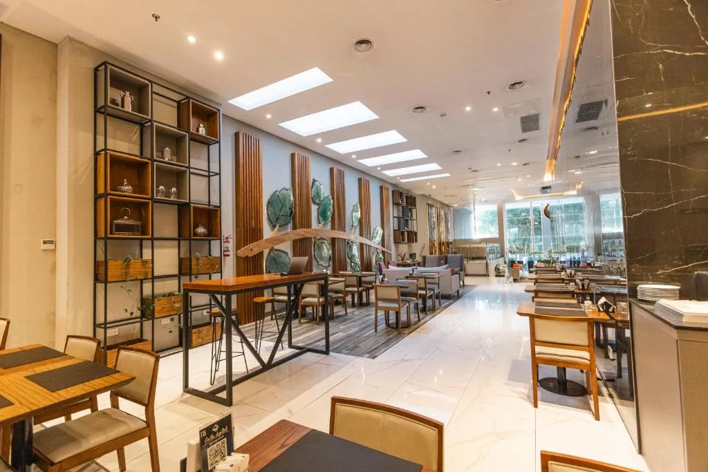 Hotel Land Plaza La Plata — 5