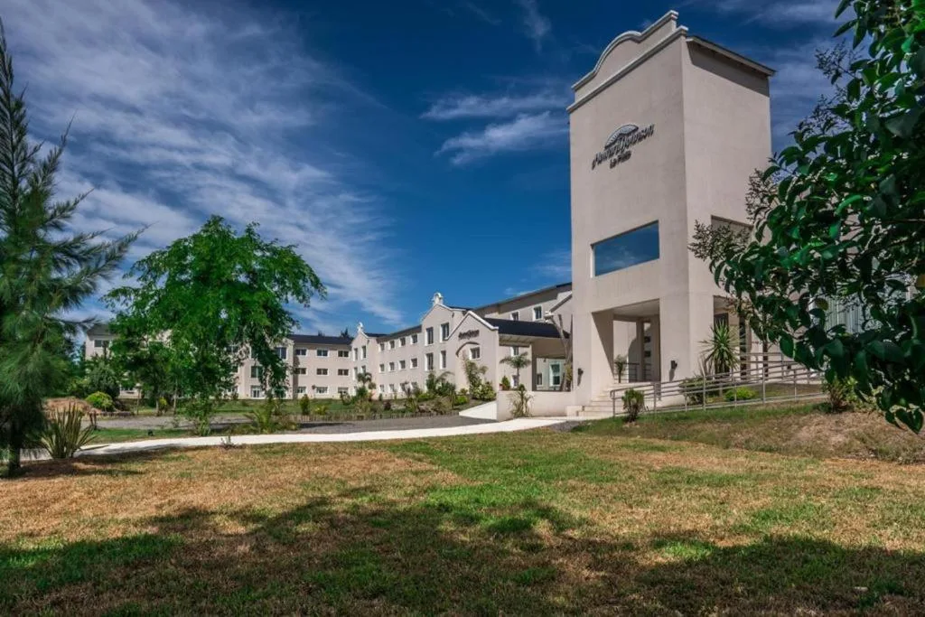 Howard Johnson Plaza & Convention Center Spa La Plata — 4