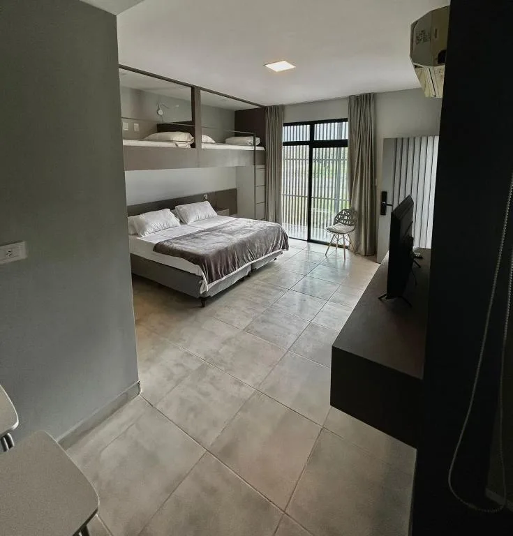 Reina Mora Hotel — 2
