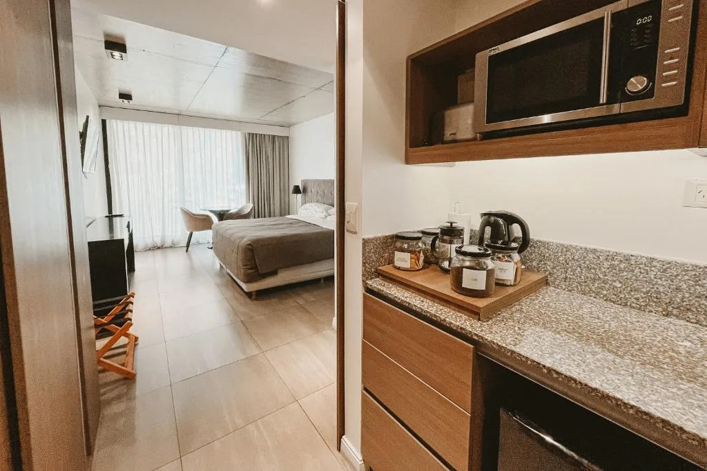 Nuit Hotel — 3
