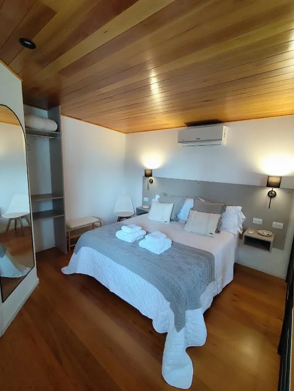 Rincon de Luna, Cabañas — 2