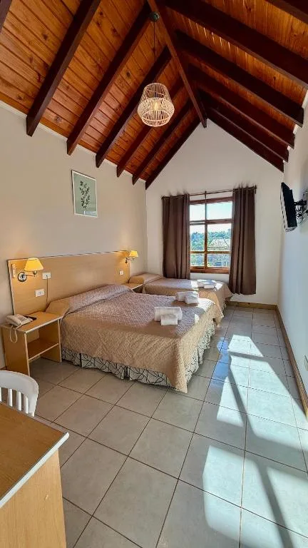 Azul Hotel Oberá — 2