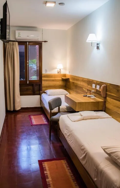 Hotel Cuatro Pinos — 2