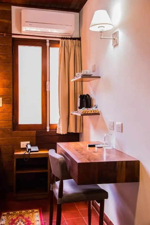 Hotel Cuatro Pinos — 4