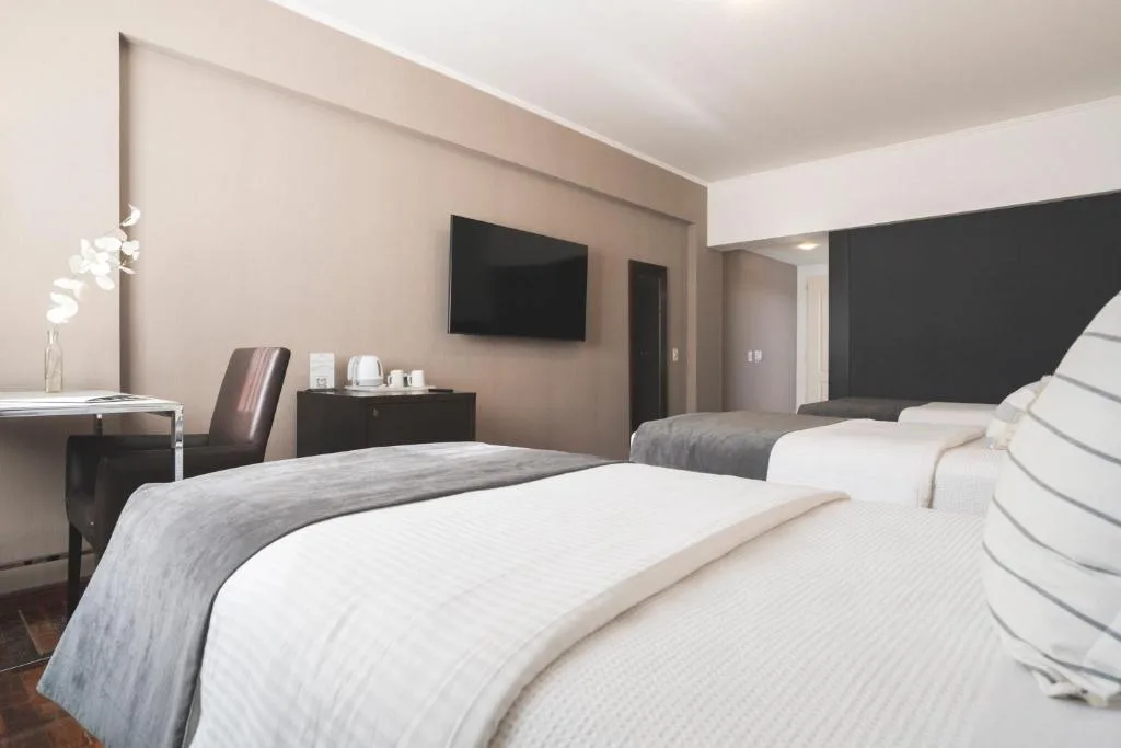 Hotel Tolosa — 5