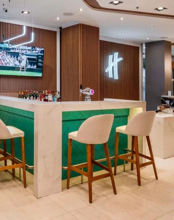 Holiday Inn Rosario by IHG — 2