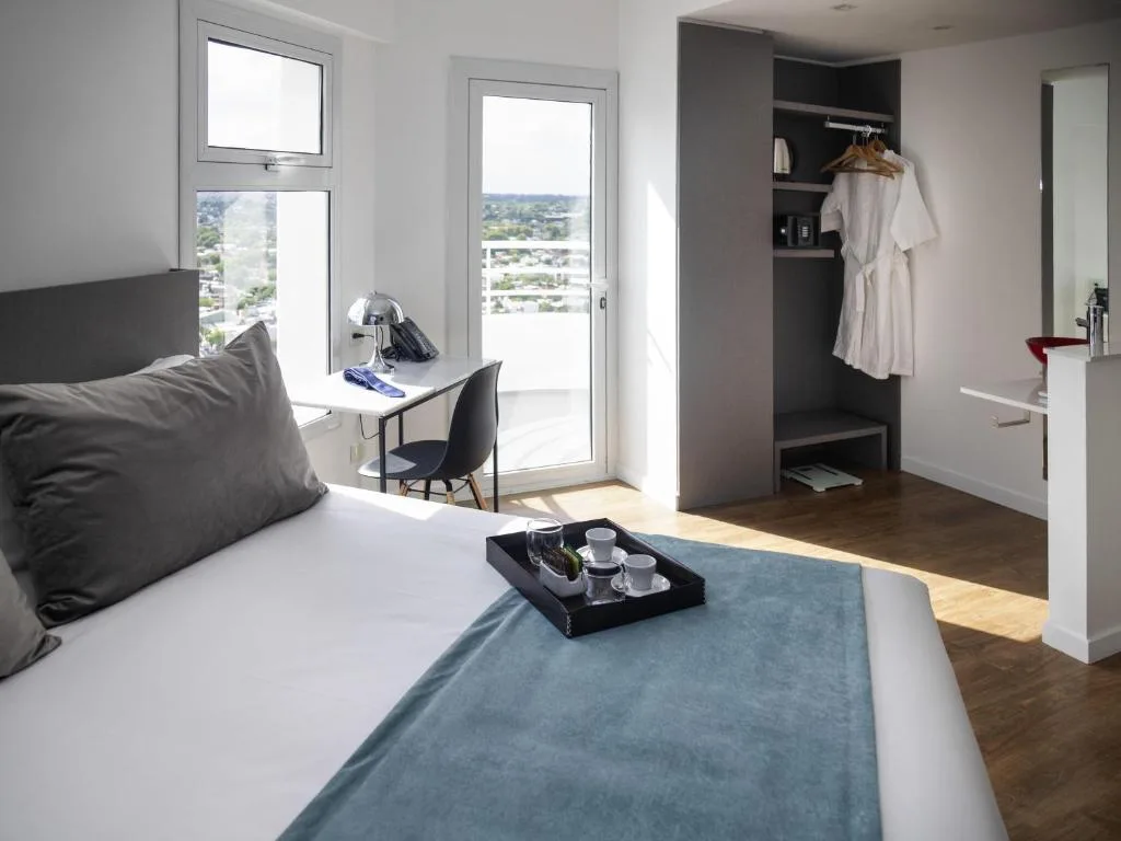 Mercure Rosario — 2