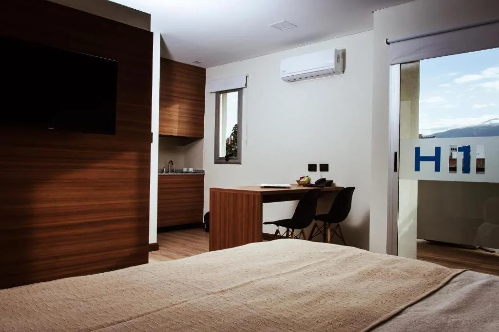 H1 Apartments Hotel — 4