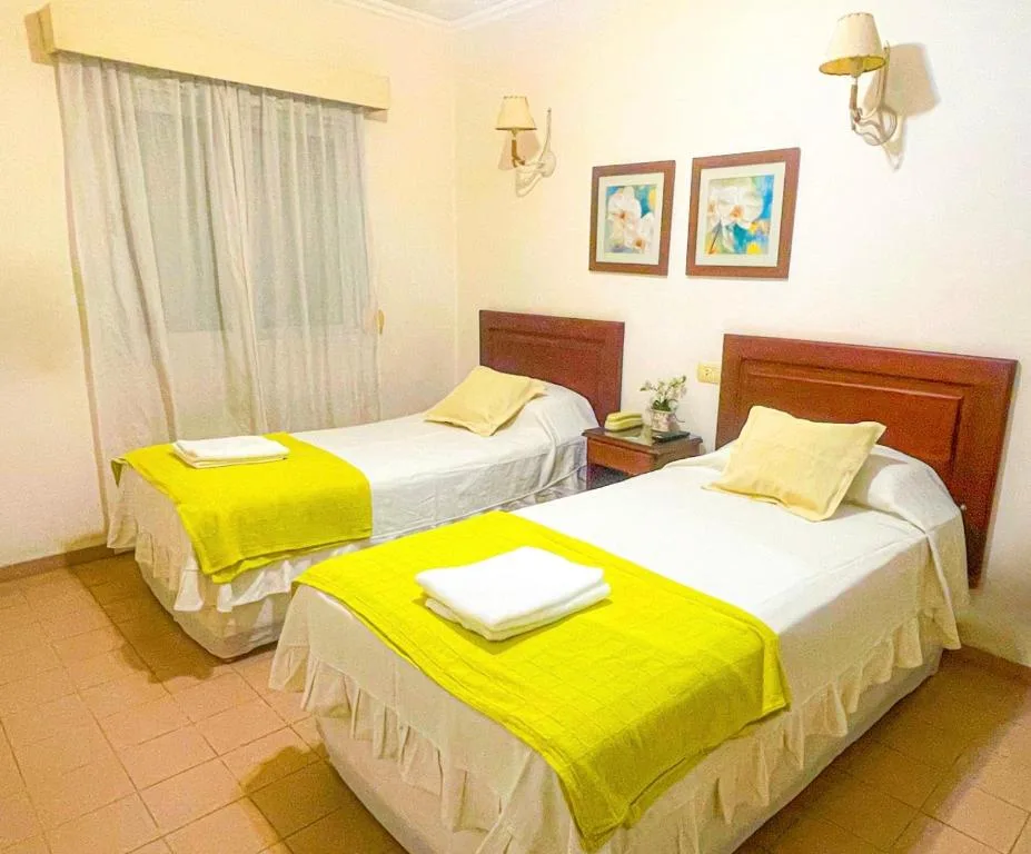 Nuevo Hotel Bristol — 2