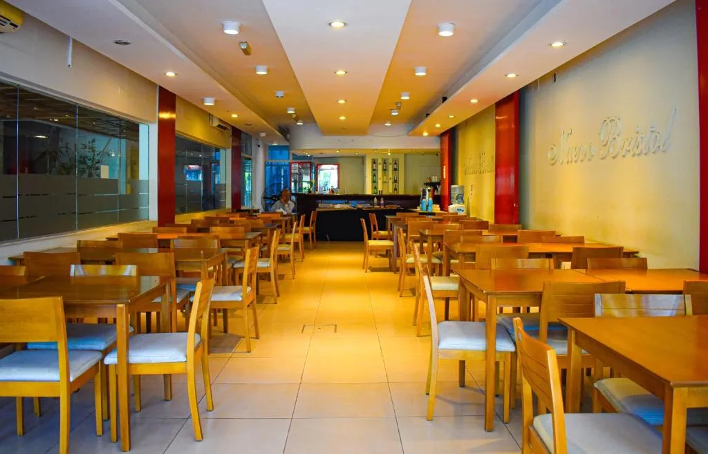 Nuevo Hotel Bristol — 4