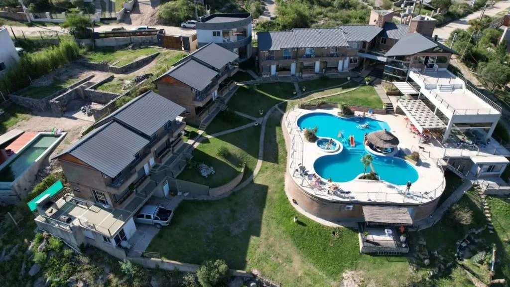 ERNESTINA VILLAGE Resort Apart & suites — 3