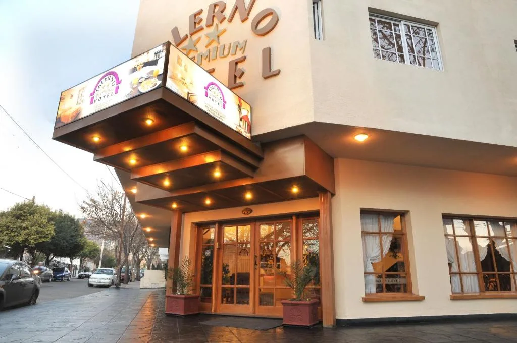 Hotel Salerno — 4