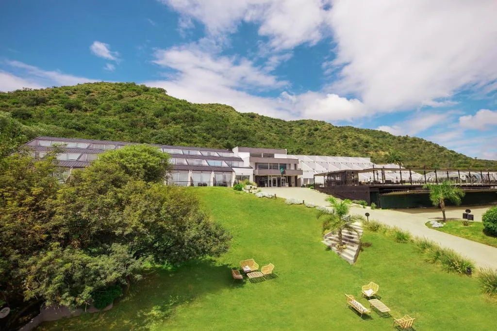 Pinares Panorama Resort, Spa & Convention Center
