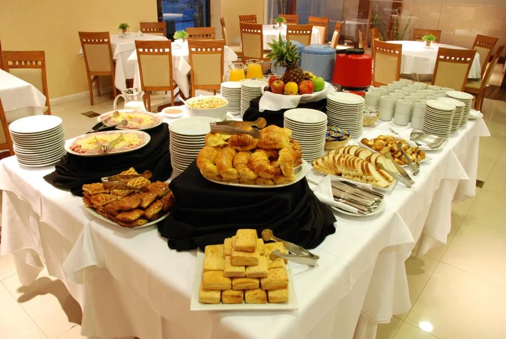 Howard Johnson Villa María Hotel y Casino — 4