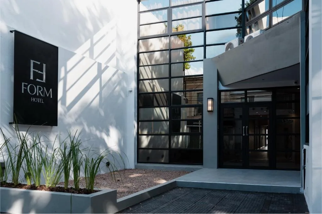 Form Hotel