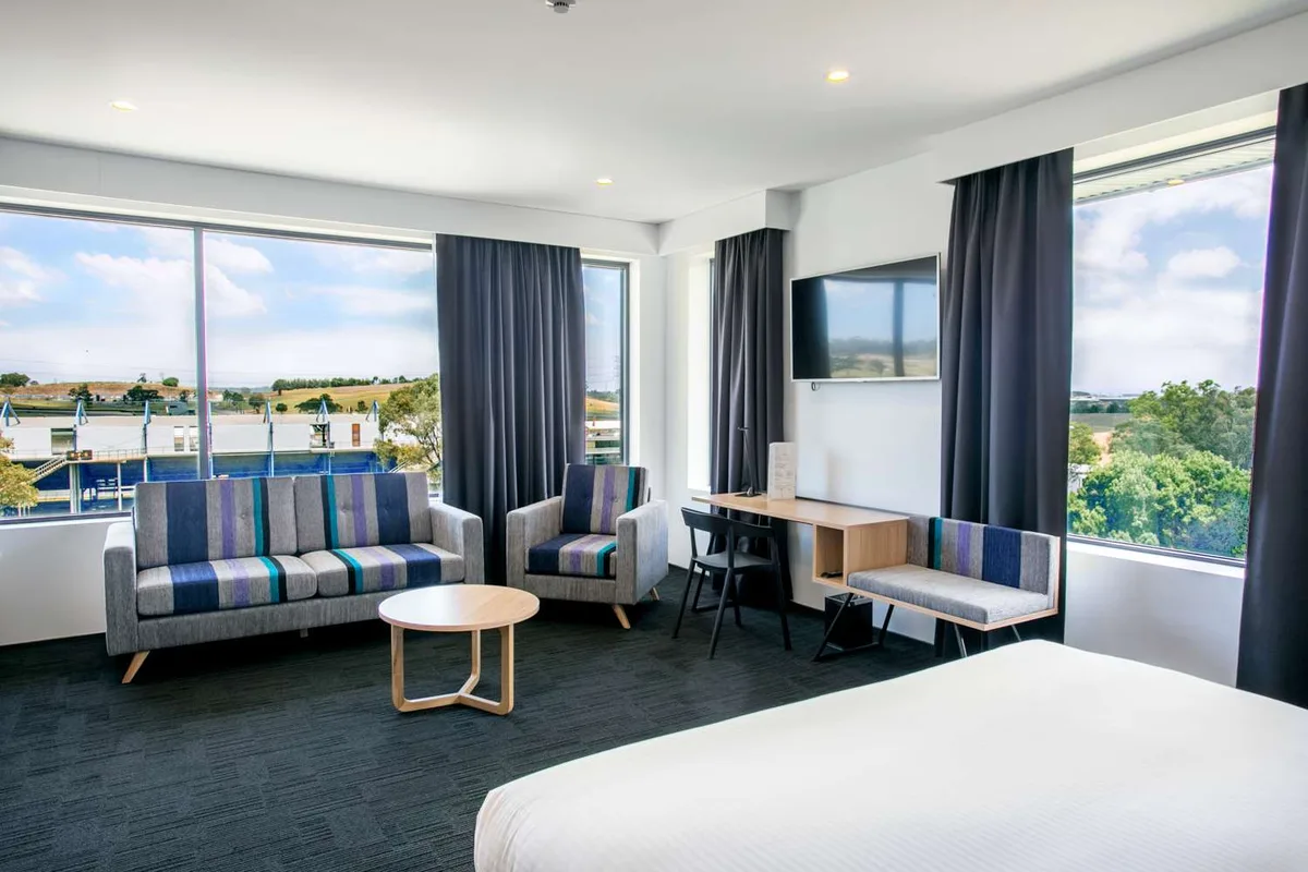 Alpha Hotel Eastern Creek