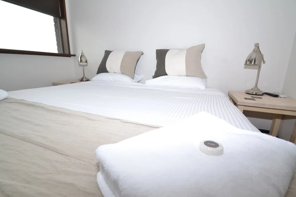 Crossroads Hotel — 4