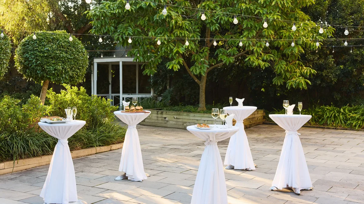 Holiday Inn Warwick Farm by IHG